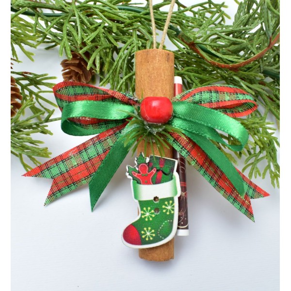 Коледна играчка с канела и късмет