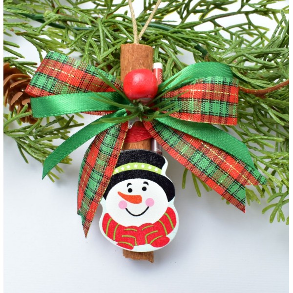 Коледна играчка с канела и късмет